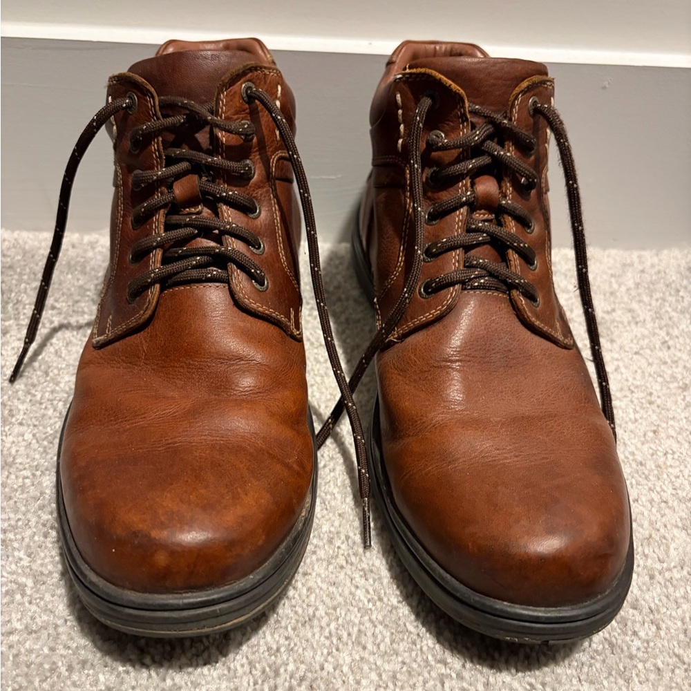 Johnston & Murphy Men’s Waterproof Leather Boots – Size 10M